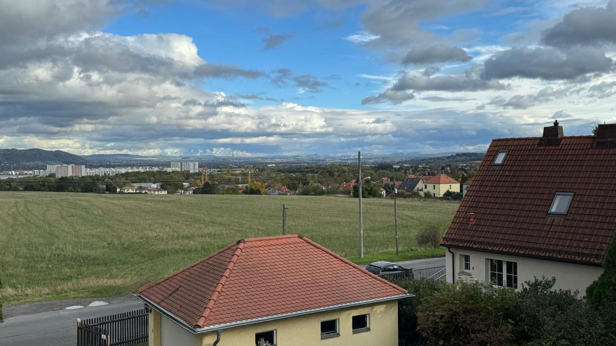 205 Qm "Traumtor" Mit Sauna, Whirlpool, Kamin Und 3 Terrassen Mit Blick In Die Boehmisch Saechsische Schweiz เดรสเดน ภายนอก รูปภาพ